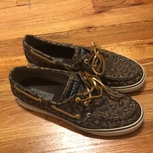 Women’s sperry 7.5